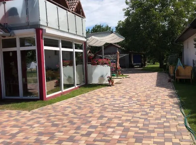 Appartement Napfeny Haz Sonnenschein Haus Balatonoszod